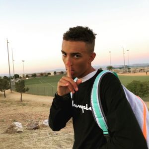 Meet your Posher, Christian